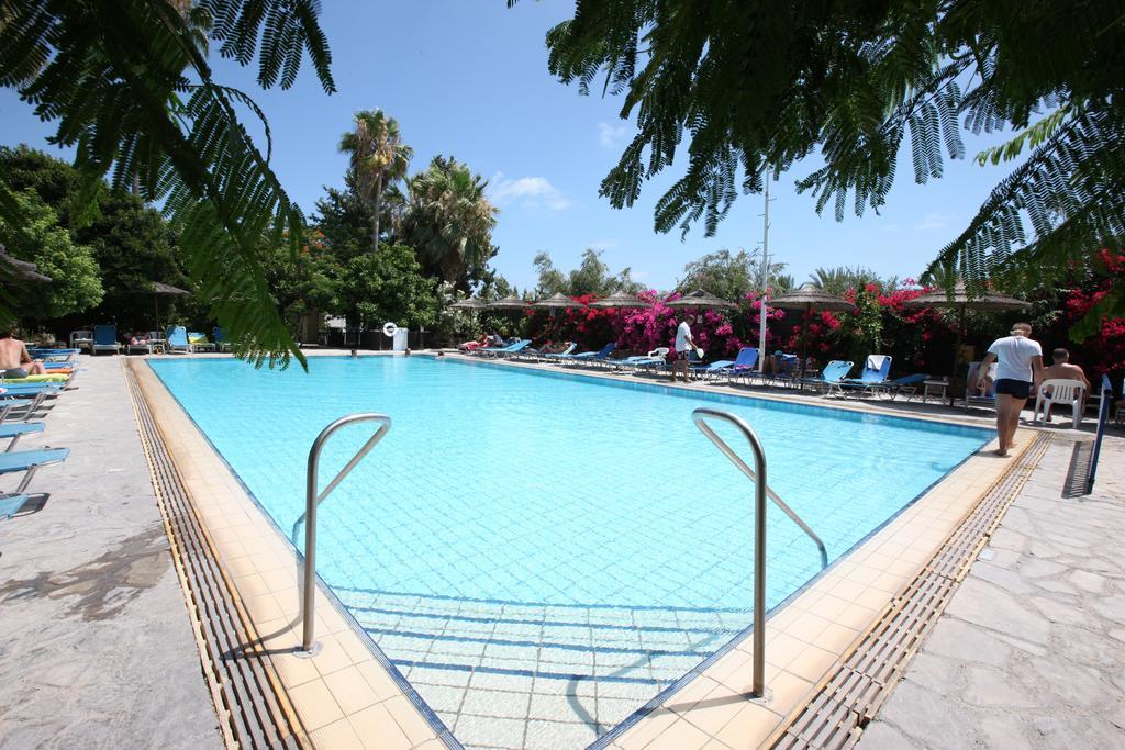 Paphos Veronica Hotel מראה חיצוני תמונה